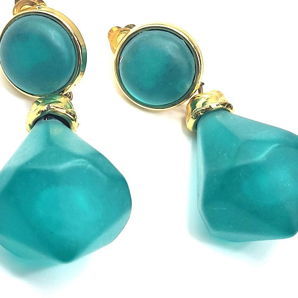 Vintage 80s Turquoise Green Lucite Dangle Drop Clip On Earrings 2.5in
